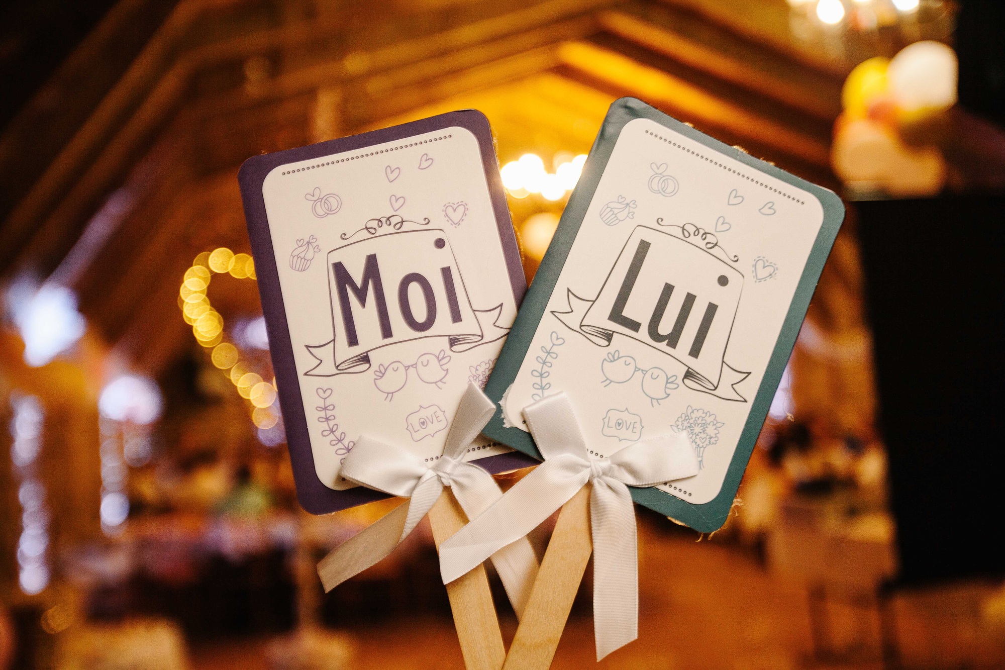Wedding game him and her cards in French